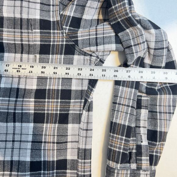 Eddie Bauer Button Shirt Men XL Classic Fit Flannel Black White Plaid 100 Cotton - Picture 6 of 15